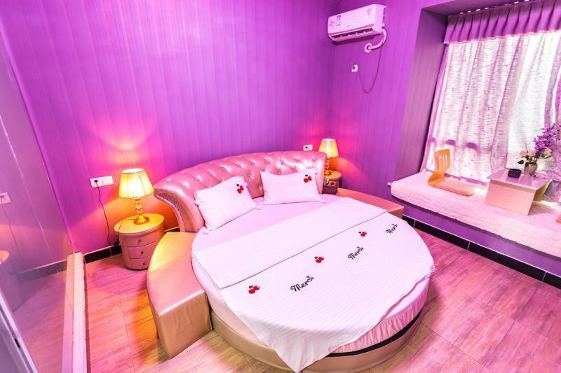 Huanlesong Youth Hostel Ухань Екстер'єр фото