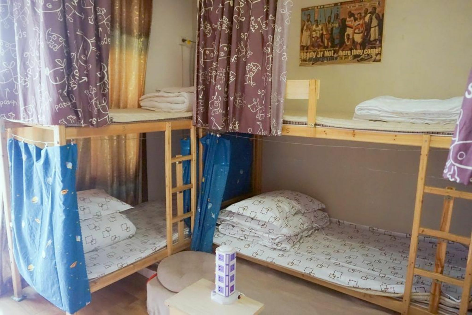 Huanlesong Youth Hostel Ухань Екстер'єр фото